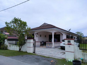 LOST WORLD OF TAMBUN HOMESTAY